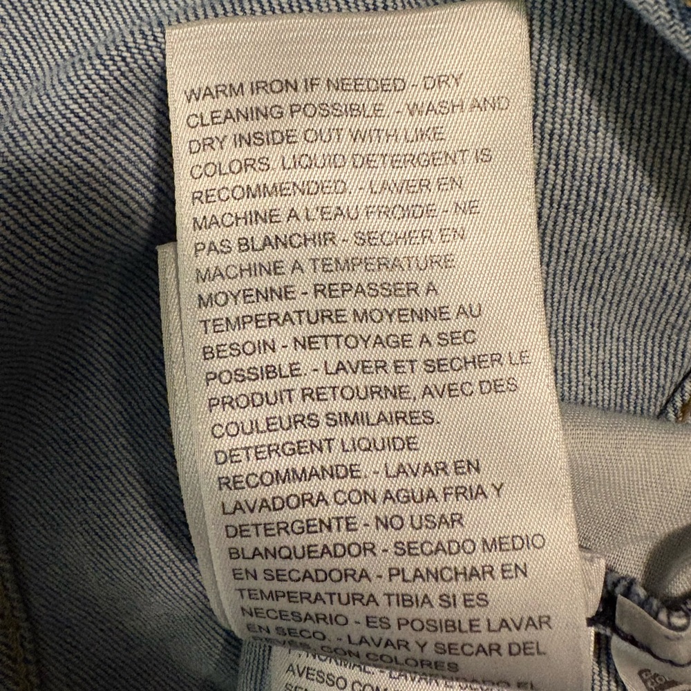 Levi's original Trucker Jacket

The original denim jacket since 1967. - Picture 13 of 14